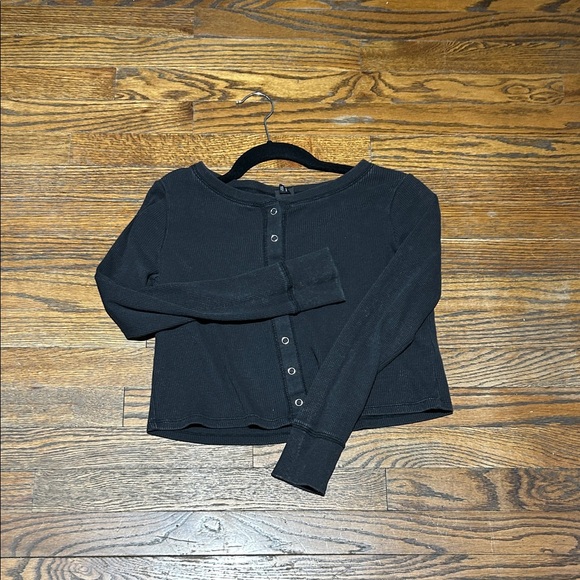Other - Girls  Button-Up Crop Long Sleeve